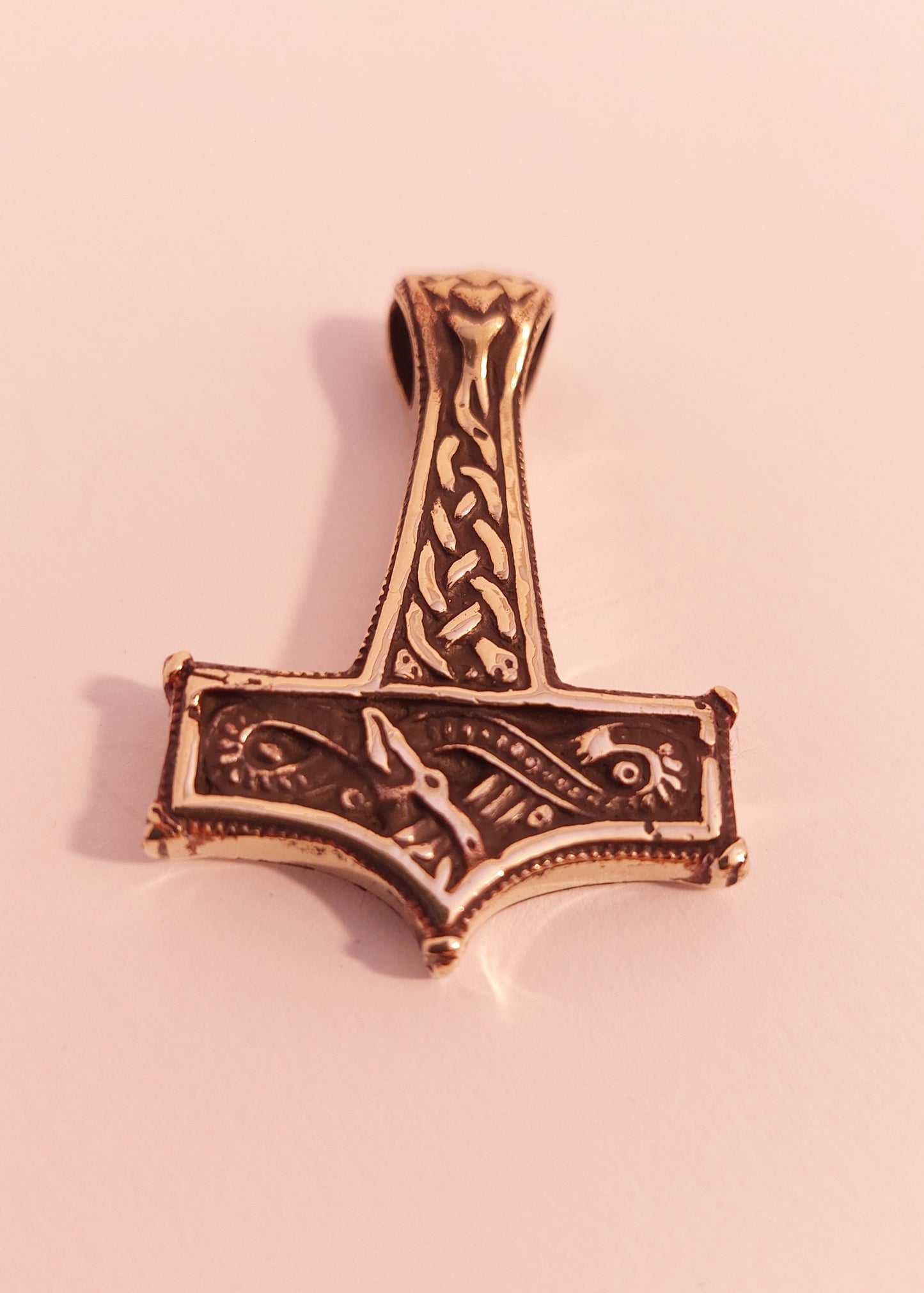 Thorshammer mit Wikingerdrachen und Knotenmuster - Kettenanhänger aus Silber/Bronze