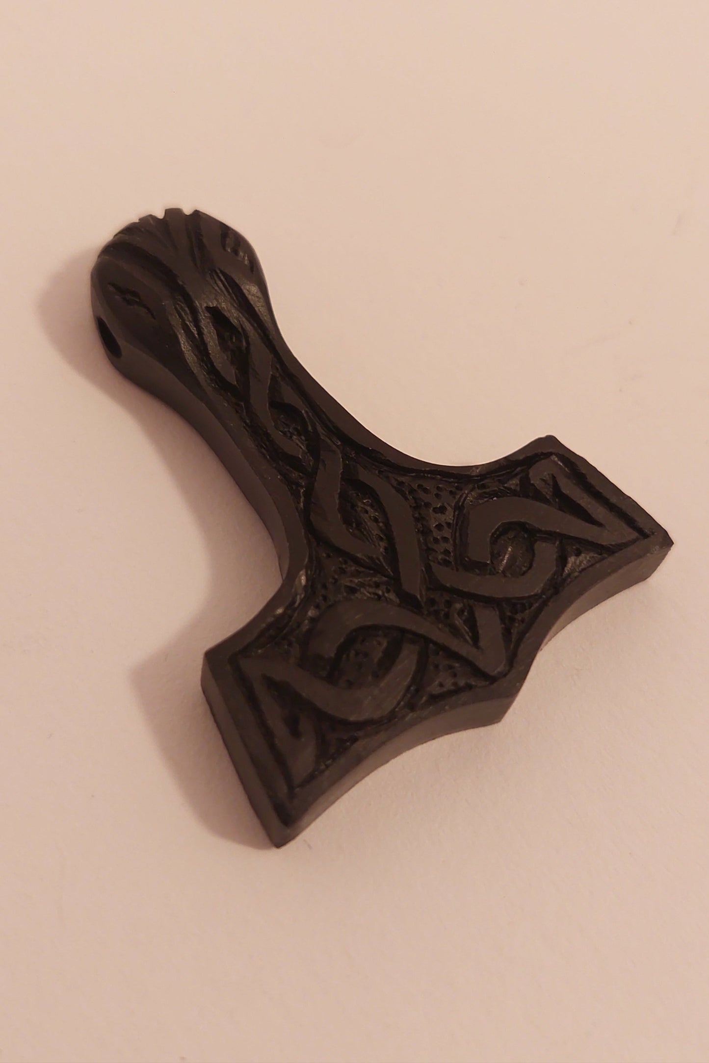Schwarzer Thorshammer aus Ebenholz