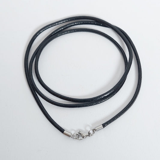 Ledercollier mit Edelstahlverschluss - Länge anpassbar