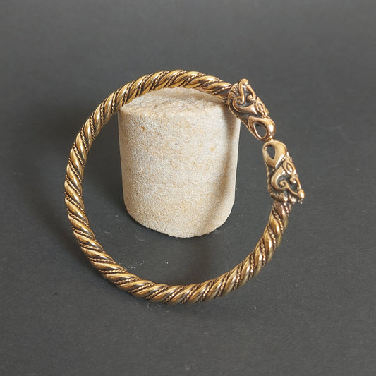 Hugin und Munin - Rabenarmreif aus Bronze