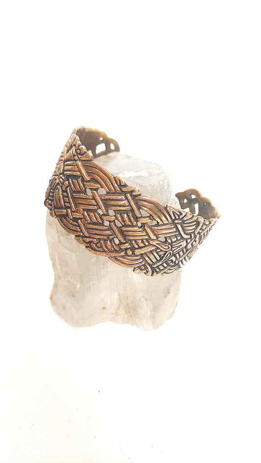 Armreif nordische Flechtmuster aus Bronze