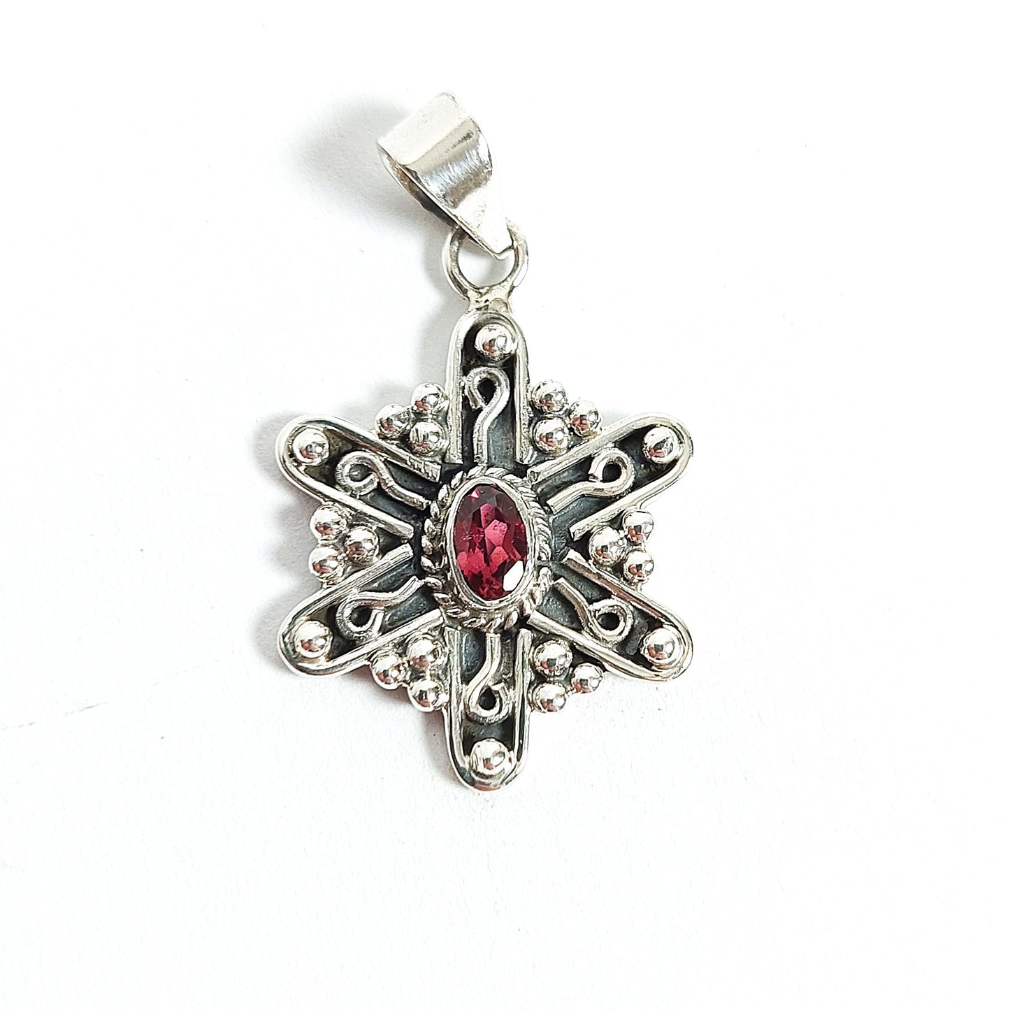 Schutzamulett Almandin