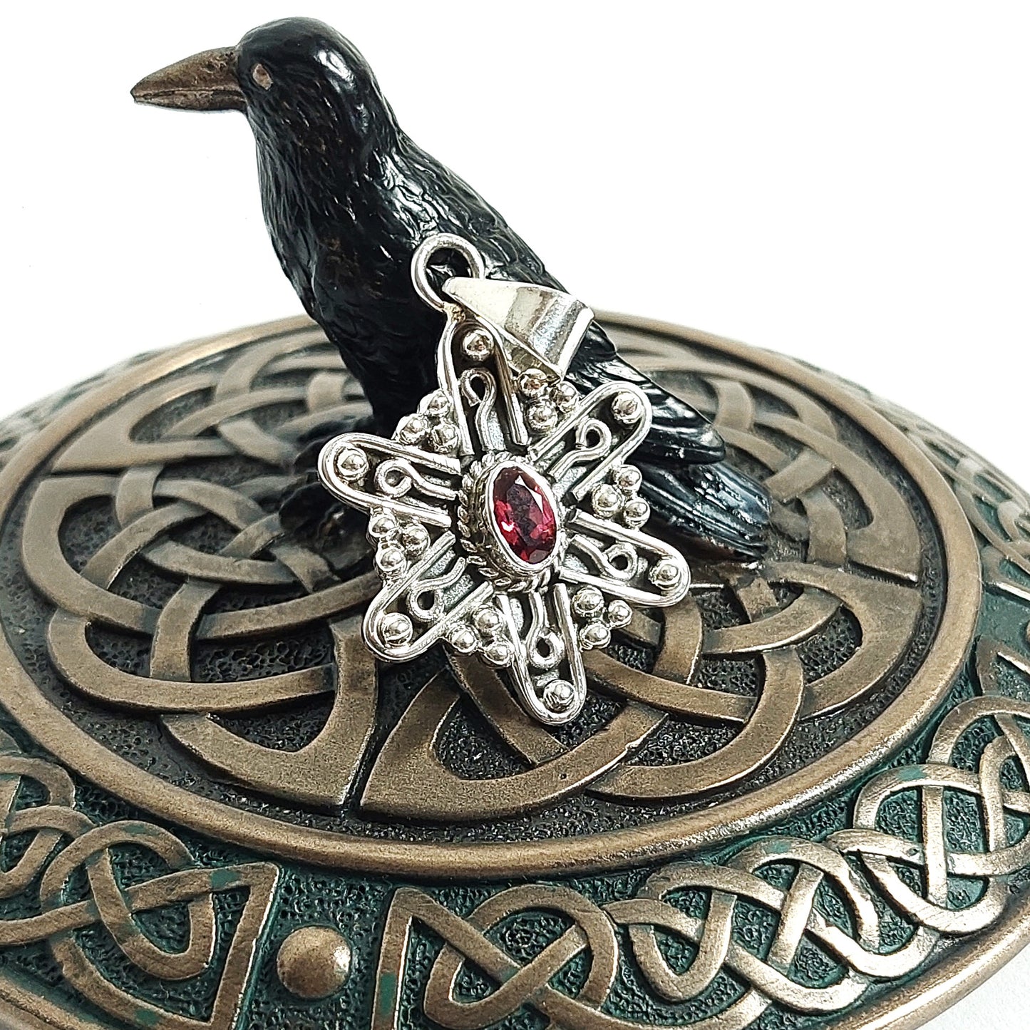 Schutzamulett Almandin