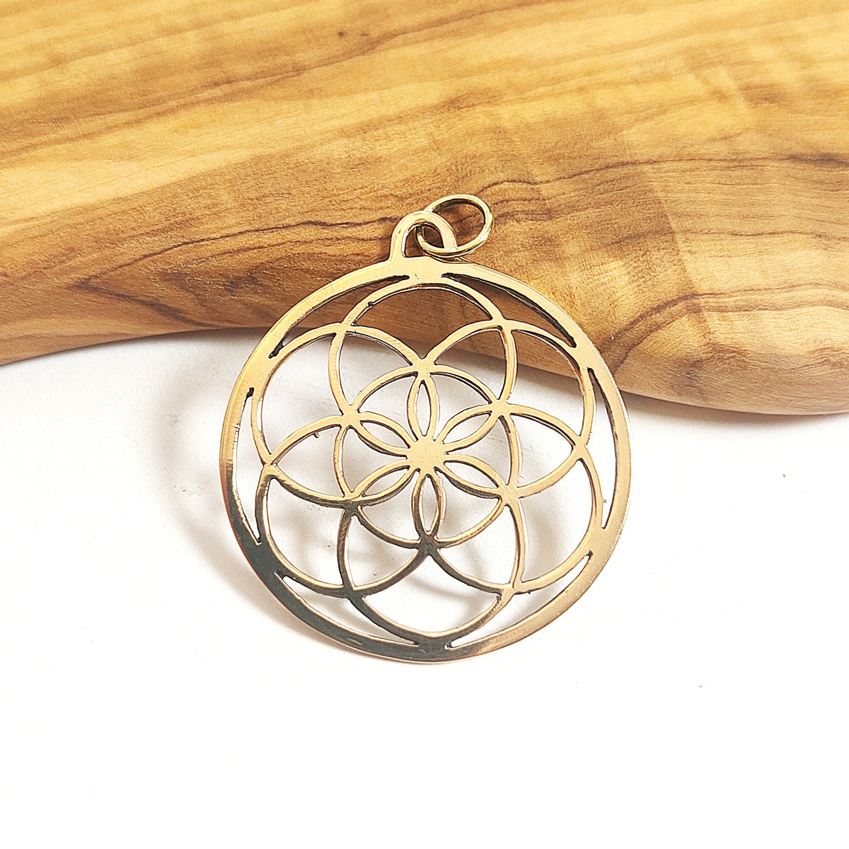 Filigrane Blume des Lebens aus Sterlingsilber oder Bronze