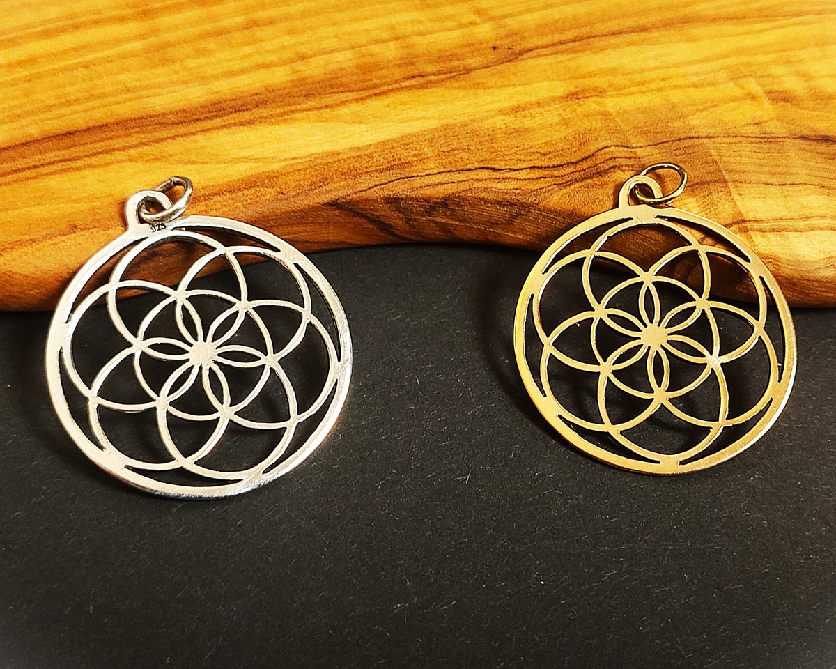 Filigrane Blume des Lebens aus Sterlingsilber oder Bronze